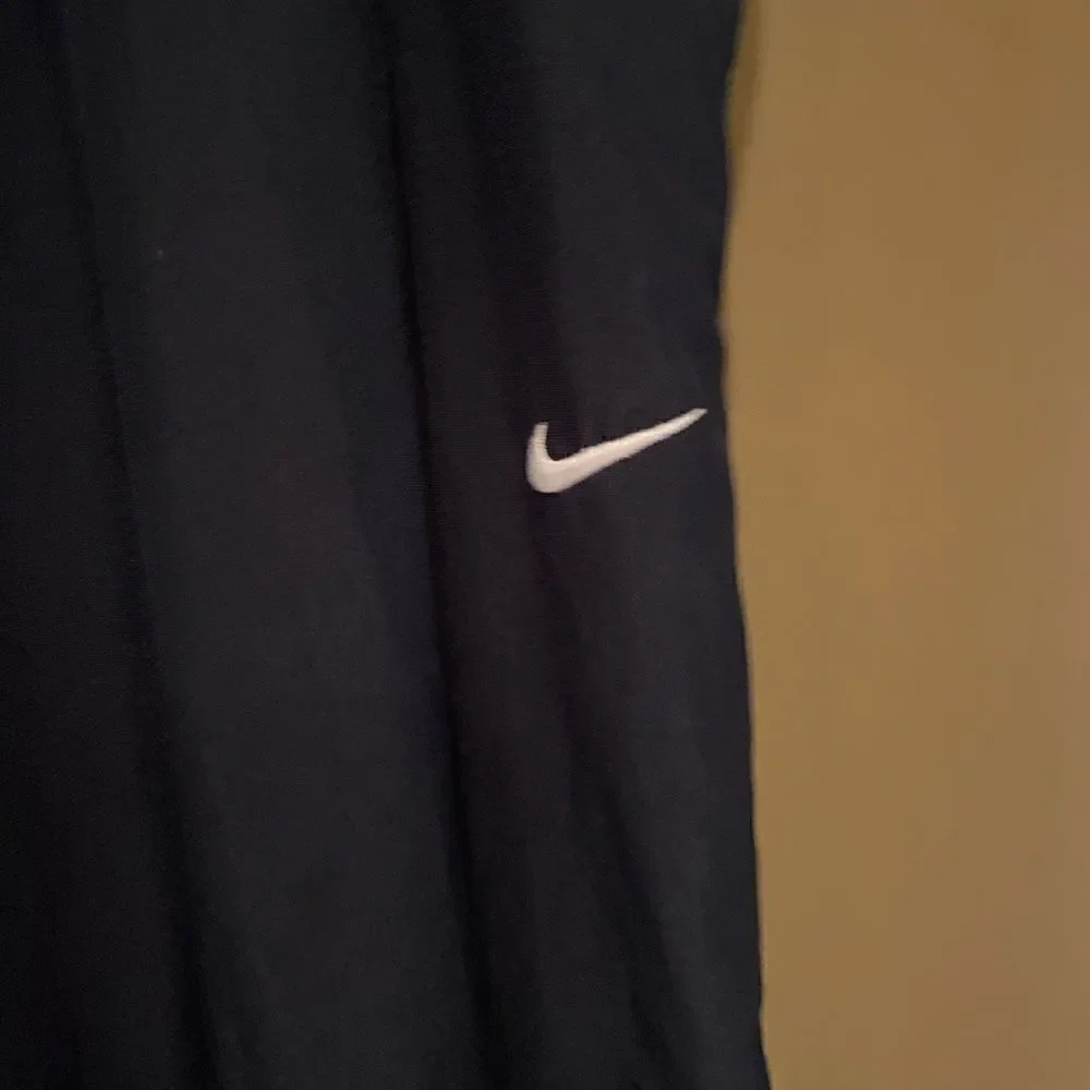 Nike Navy Joggers Men’s XL